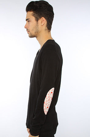Long Sleeve V-Neck with DJ Design